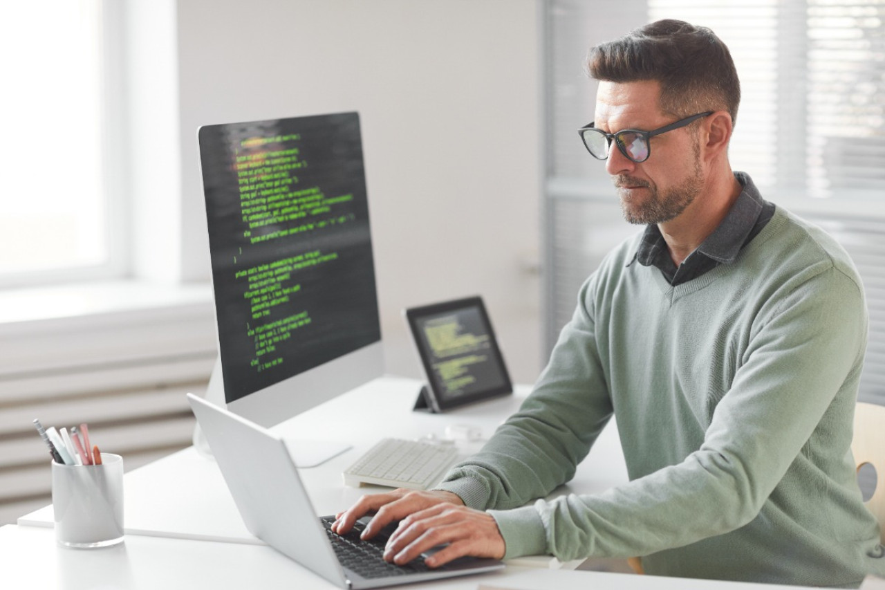 Fullstack szoftverfejlesztő