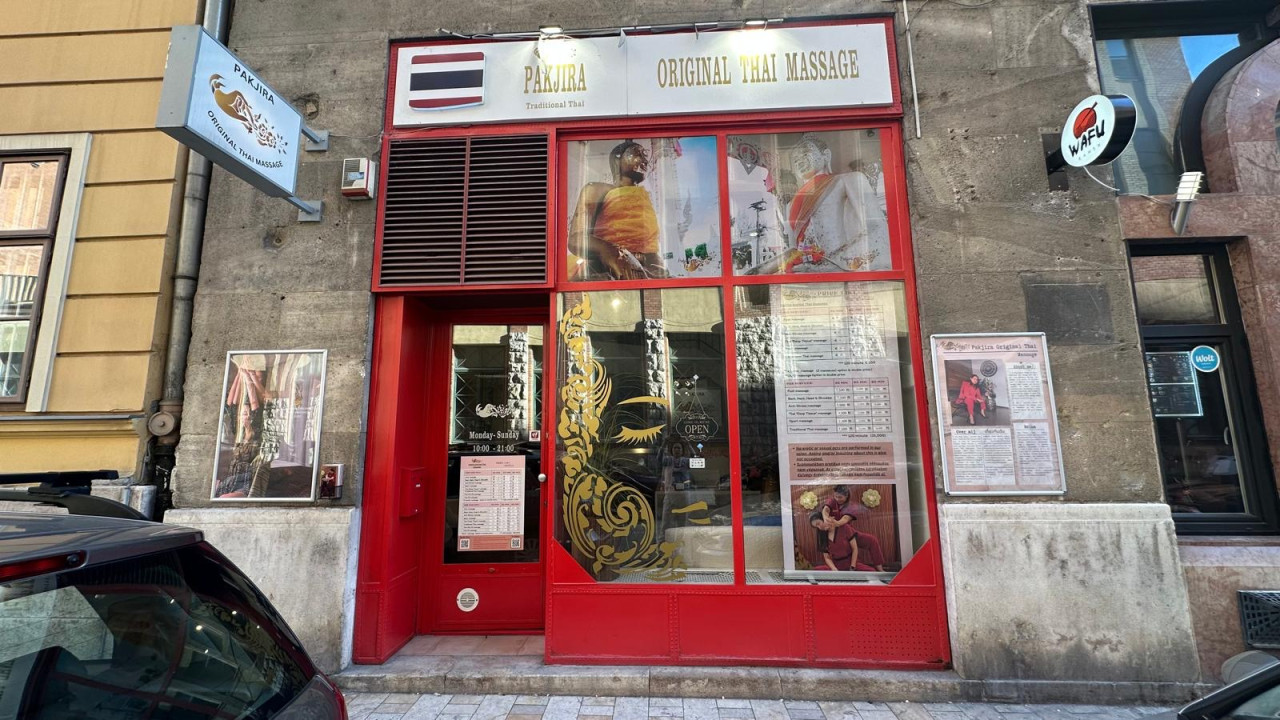 Retail unit on Papnövelde Street